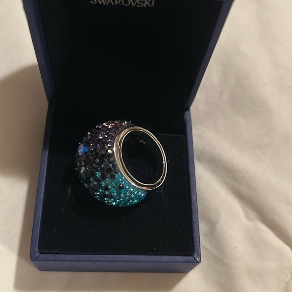 SWAROVSKI RING - Picture 3 of 3